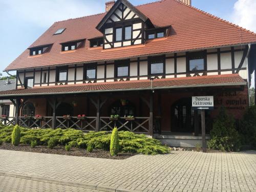 Dworska Elektrownia — hotel in Kedzierzyn-Kozle