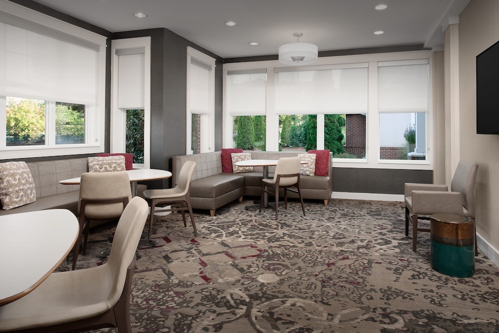 Residence Inn by Marriott Greensboro Airport - photo 2