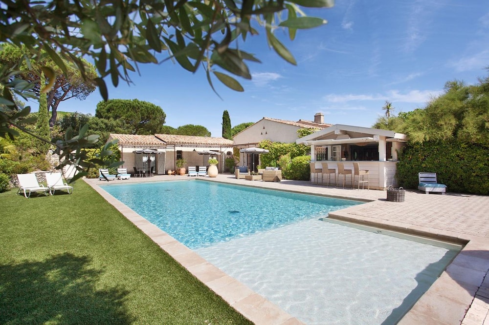 Auberge De L Oumede — Ramatuelle