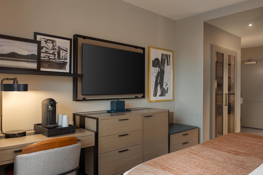 Hotel Avail Rogers Tapestry Collection by Hilton - photo 5