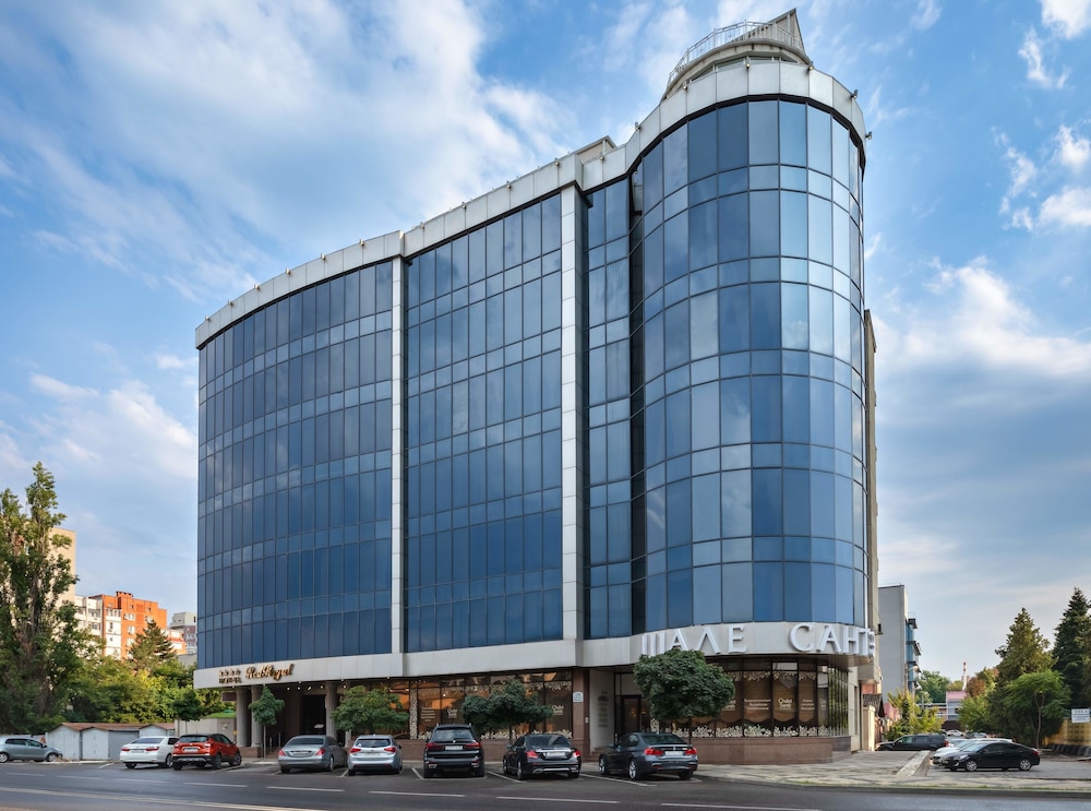 Red Royal Undersun Hotel in Krasnodar, Russia