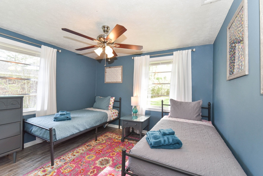 Cake Cozy Home Near Port of Savannah — 4-Star Luxury Hotel in Pooler, United States