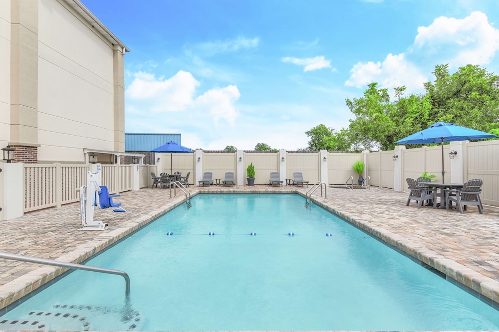 Hampton Inn Thomasville - photo 22