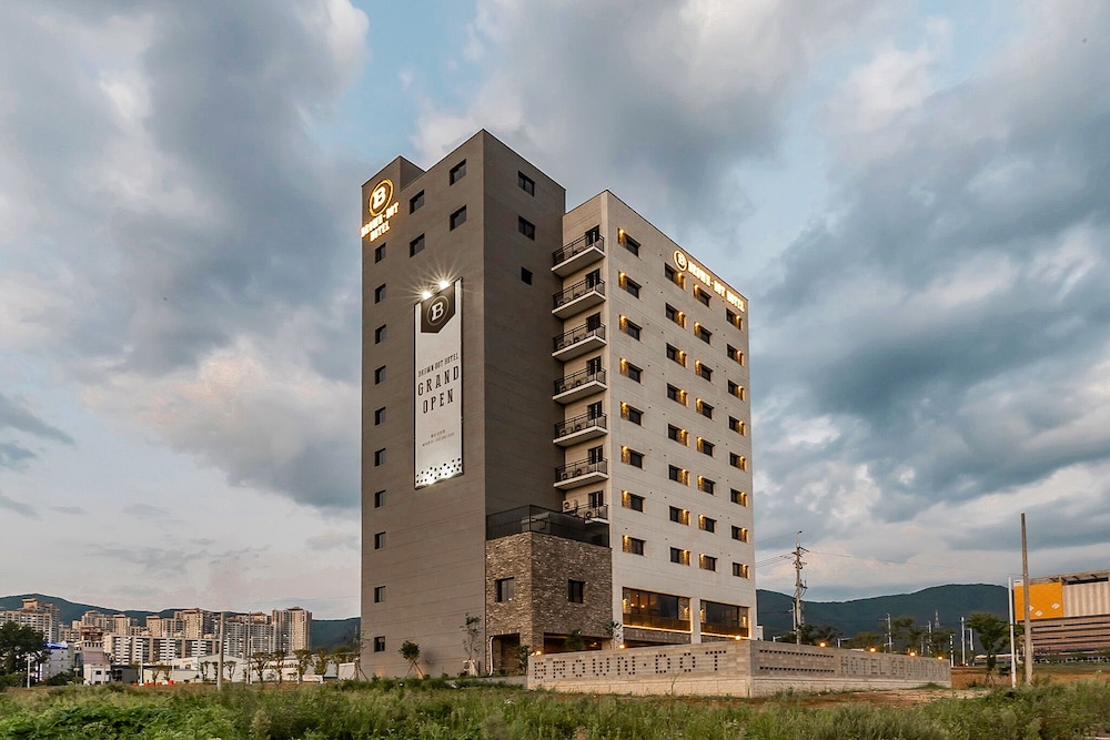 Brown Dot Hotel Ulsan Sincheon in Ulsan, South Korea