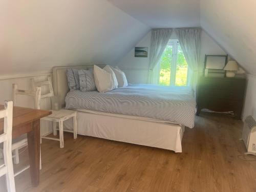 4 Lisle court cottages in Lymington, United Kingdom