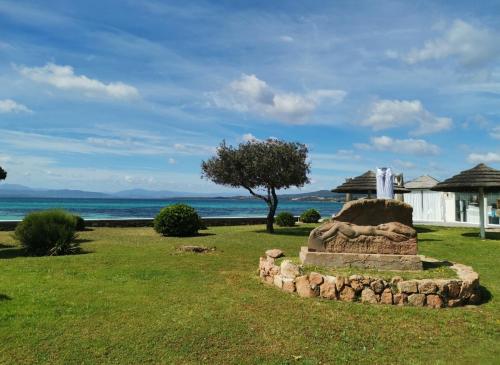 Love Ladunia — 4-Star Luxury Hotel in Marinella, Italy