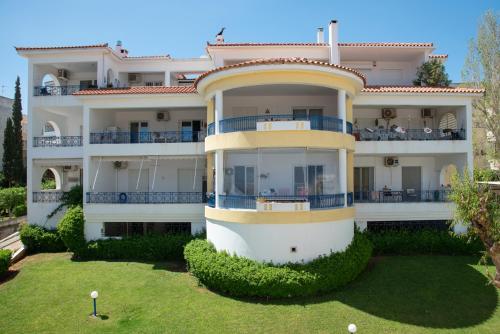 Anthilia's House — 4-Star Luxury Hotel in Limin Mesoyaias, Greece