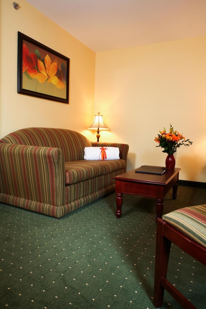 Main Street Inn - photo 16