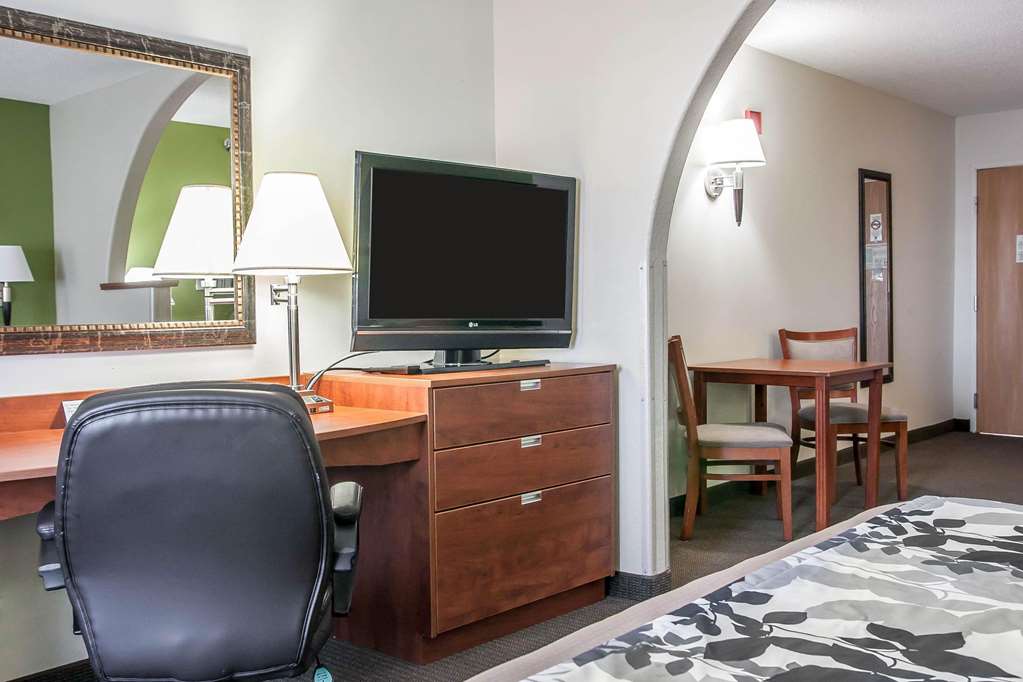 Sleep Inn & Suites Conference Center and Water Park - photo 11