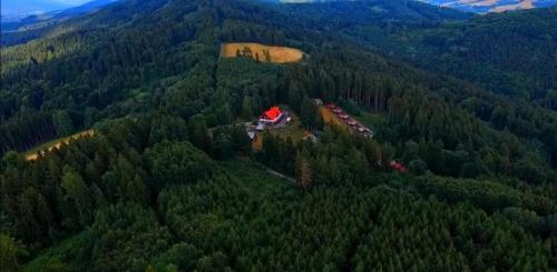 Chatový areál Královec — hotel in Valasske Klobouky
