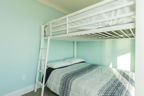 Clear Skies by Oak Island Accommodations - photo 41