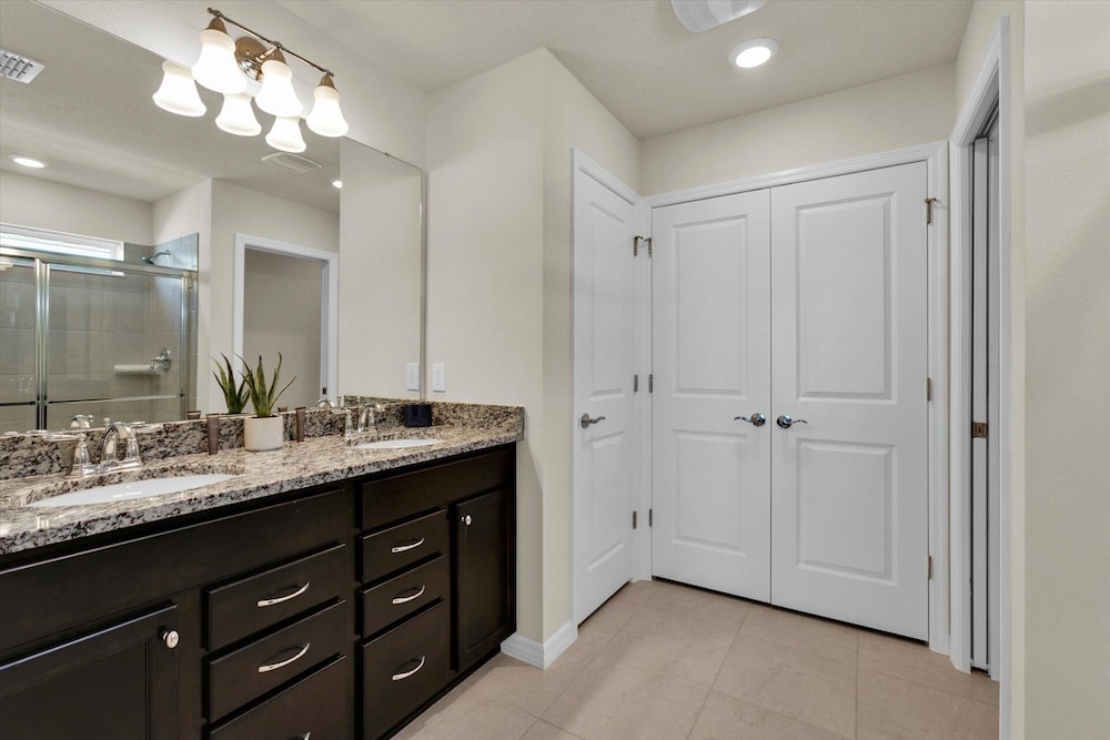 3421 Lilac way - photo 19