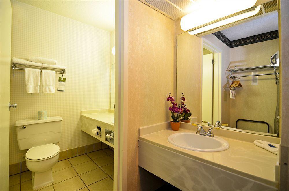 Best Western Inn & Suites Gallup - photo 23