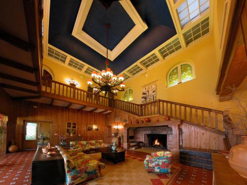 La Casa Grande de Gormaz — 4-Star Luxury Hotel in Quintanas De Gormaz, Spain