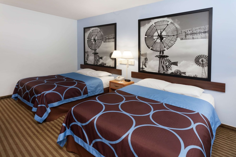 Super 8 by Wyndham Huntington - photo 7
