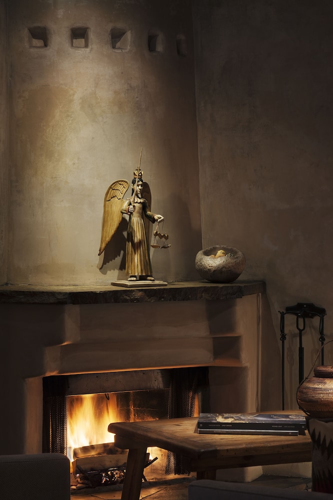 Rosewood Inn of the Anasazi - photo 30