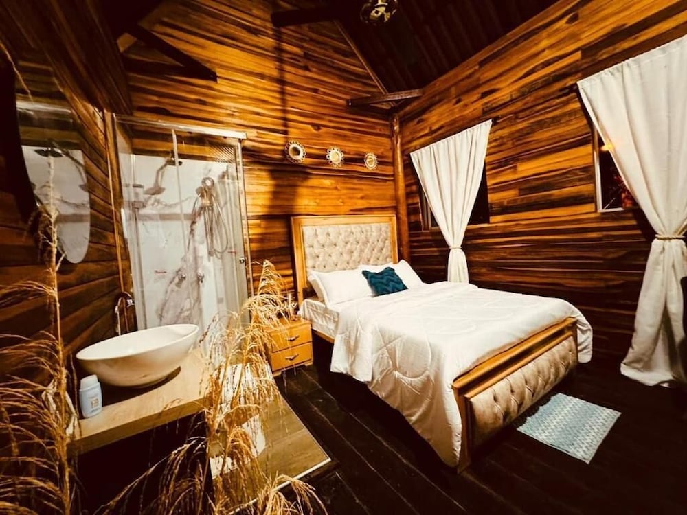 Arrecife Ecocabanas Palomino — Riofrio