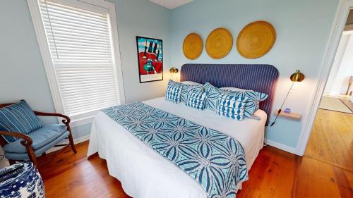 Ollies Folly in Folly Beach, United States