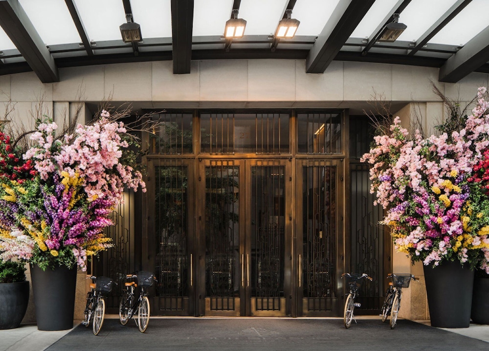 Four Seasons Hotel New York Downtown - featured photo
