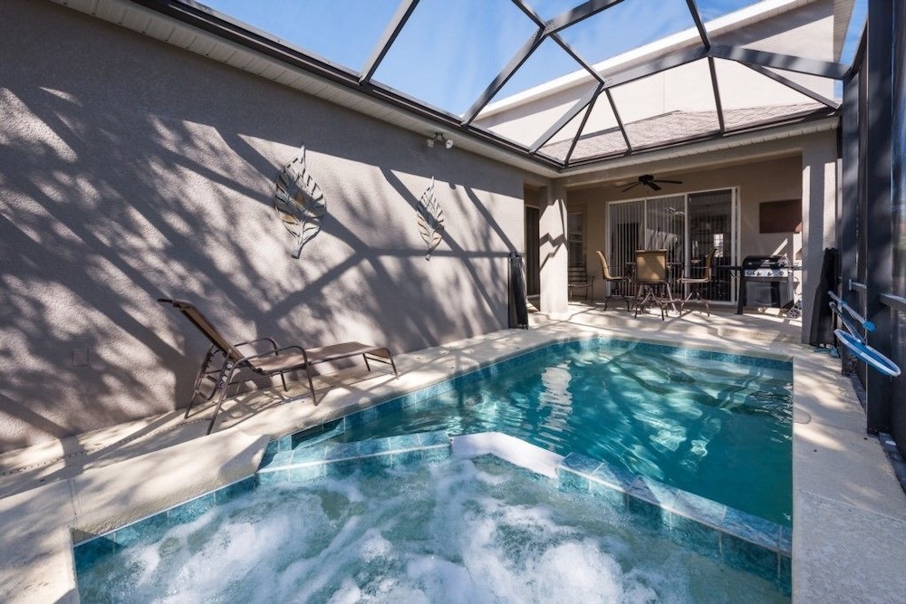 Villa W090 Soiree Wy Reunion Resort — 4-Star Luxury Hotel in Four Corners, United States