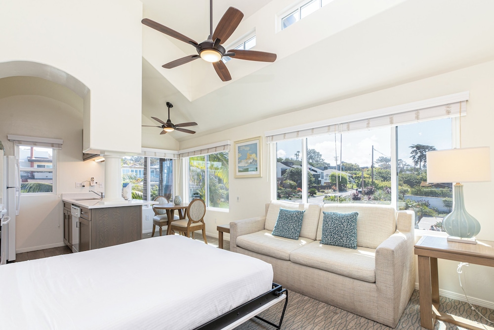Wave Crest Resort - photo 6