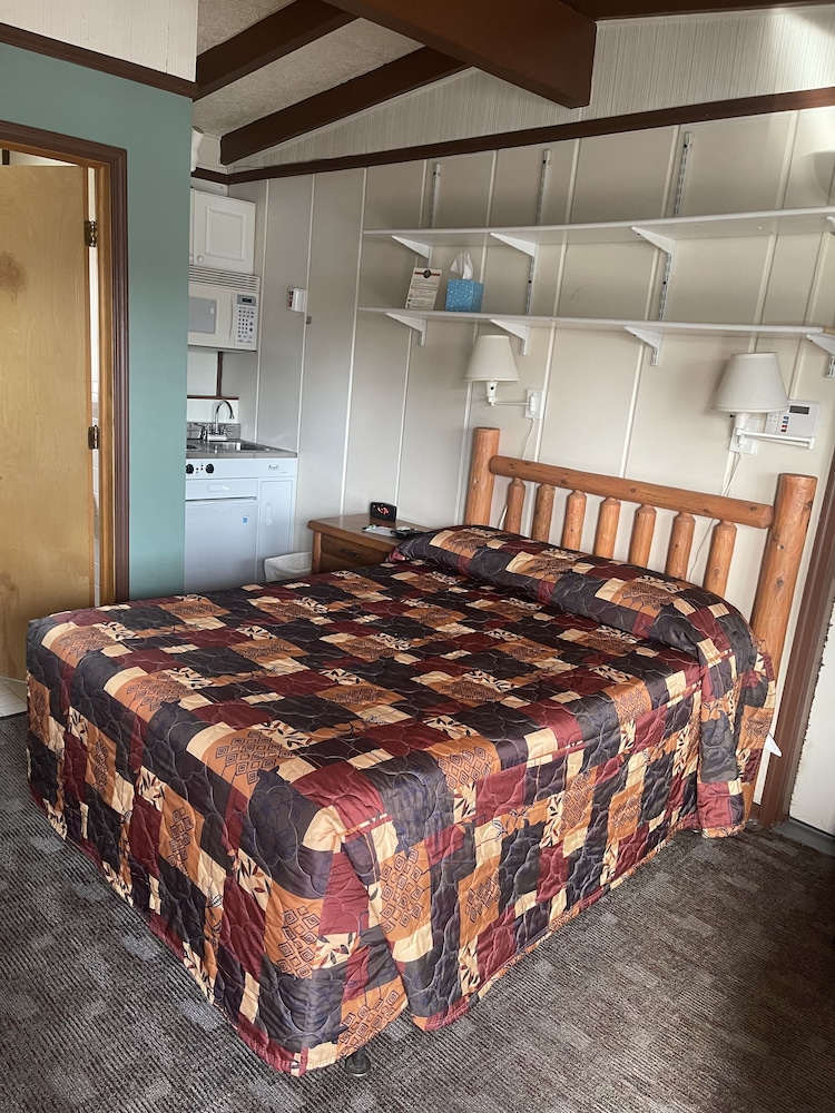 Olde Mill Inn Of Clarkston - photo 25