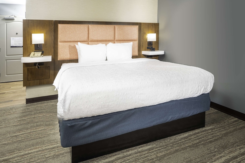 Hampton Inn & Suites New Iberia Avery Island - photo 29