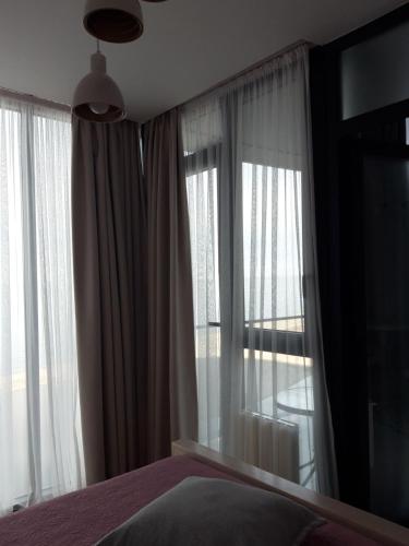 1 Bedroom Apartment With Sea And River Views