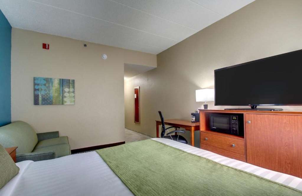 Best Western Eagles Inn - photo 25