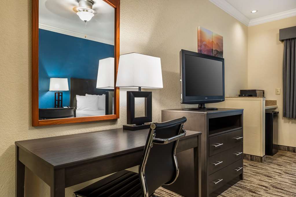 Best Western Dinosaur Valley Inn & Suites - photo 14
