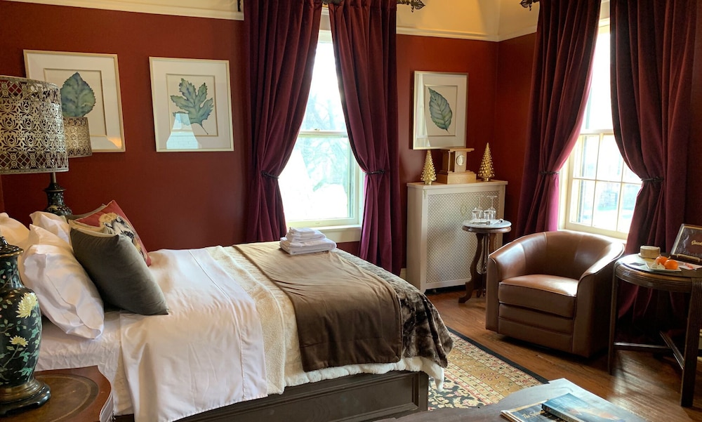 The Hygrade Inn - photo 28