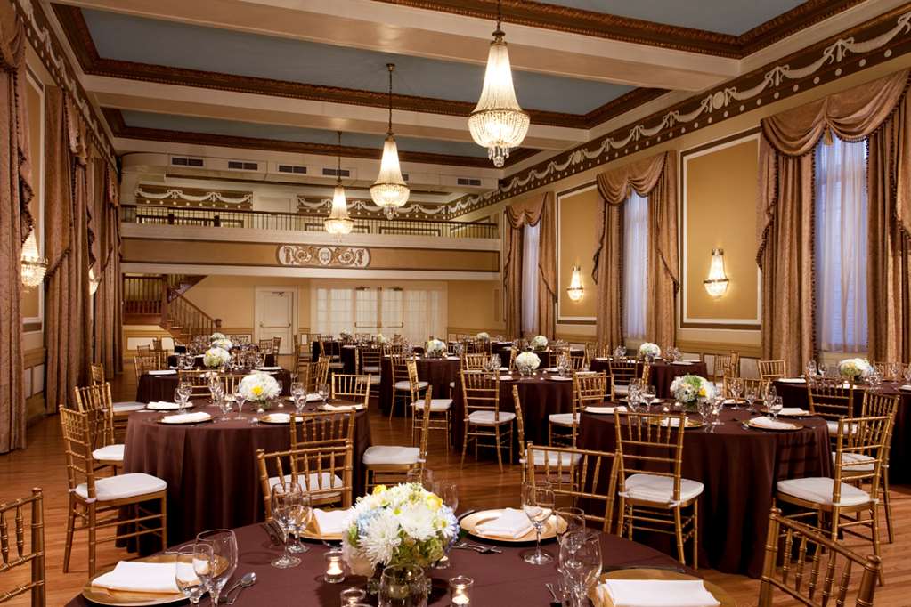 The Francis Marion Hotel - photo 3