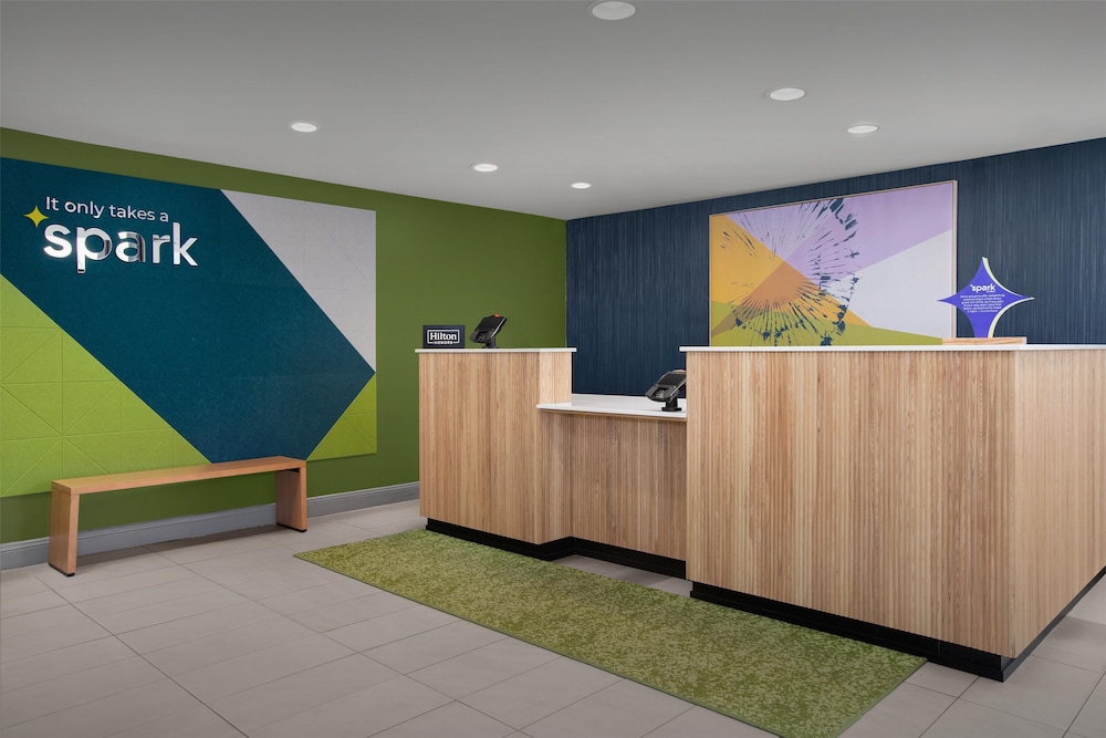 Spark by Hilton San Jose Airport - photo 4