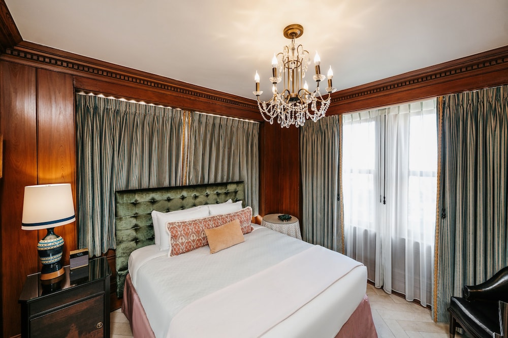 The Pontchartrain Hotel - photo 28