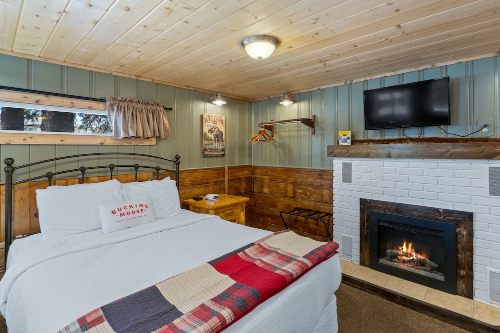 The Bucking Moose - photo 69