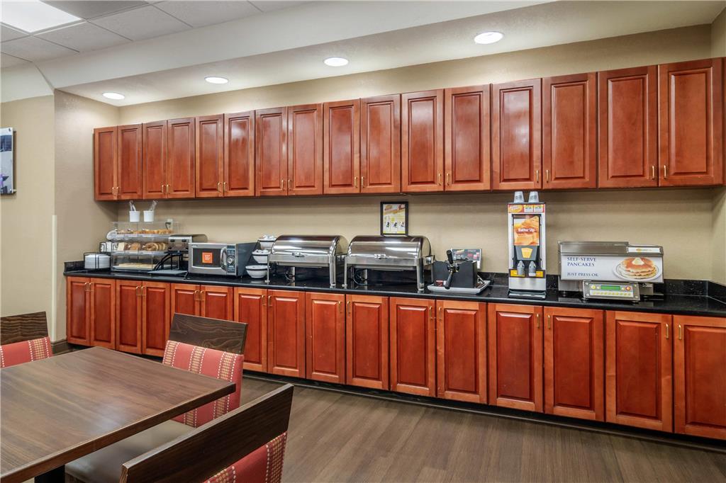Comfort Inn & Suites Atlanta Smyrna - photo 41