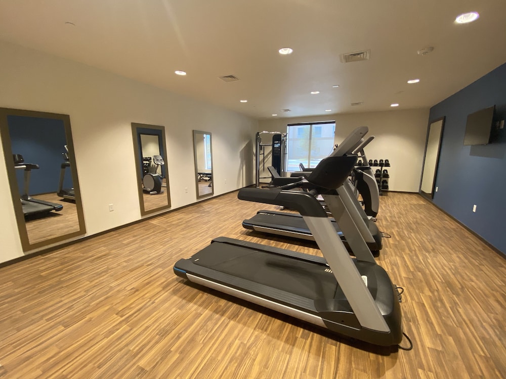 Comfort Suites Midland West - photo 18
