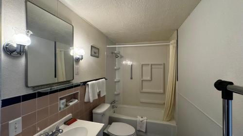 Hopwood Motel - photo 14