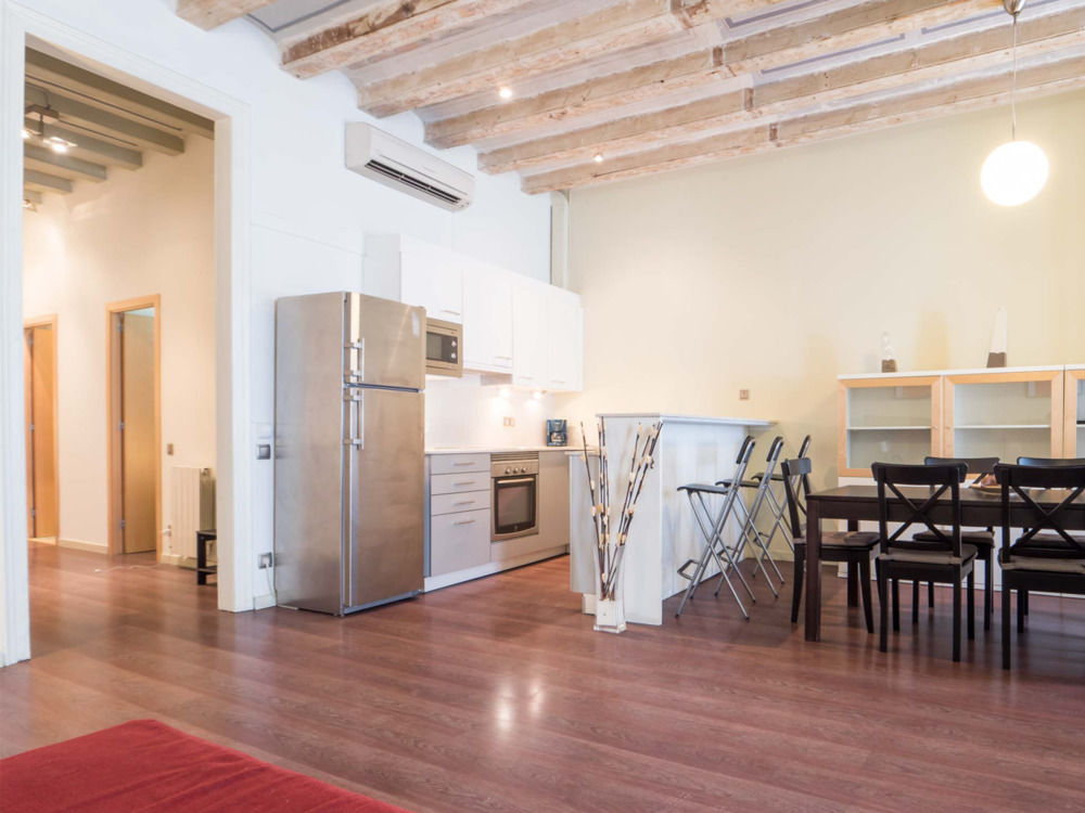 Rent Top Apartments Las Ramblas — 4-Star Luxury Hotel in Ciutat Vella, Spain