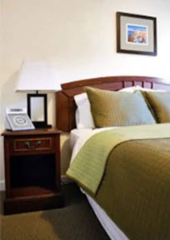 Bella Capri Inn - photo 8