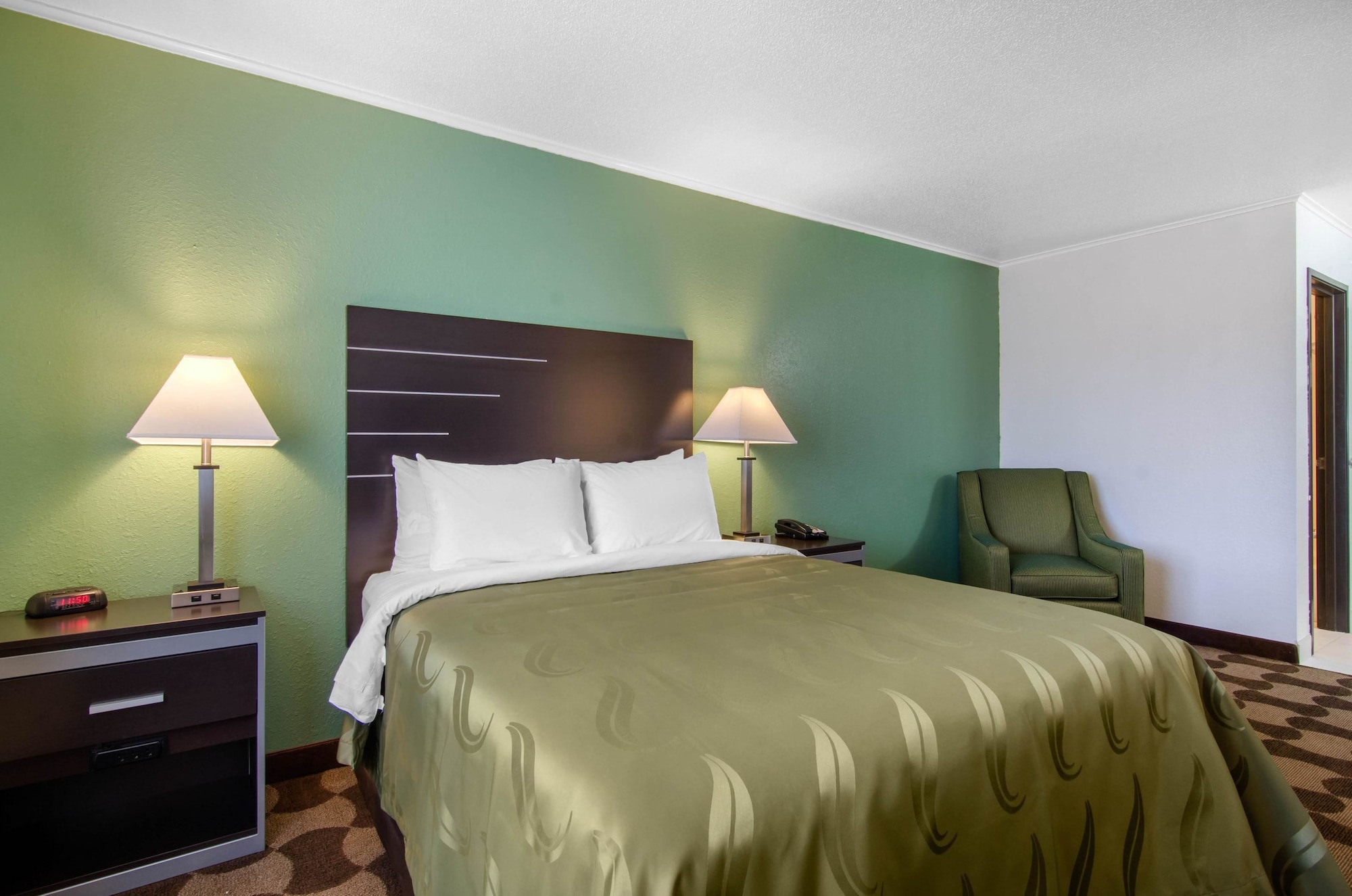 Quality Inn Russell KS - photo 4