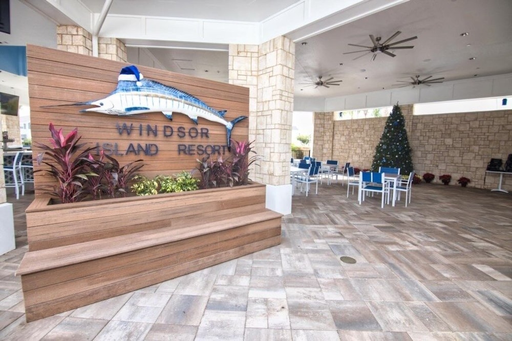 Daniel's Townhome Getaway At Windsor Island Resort 5 Bedroom Townhouse by Redawning Davenport - photo 58