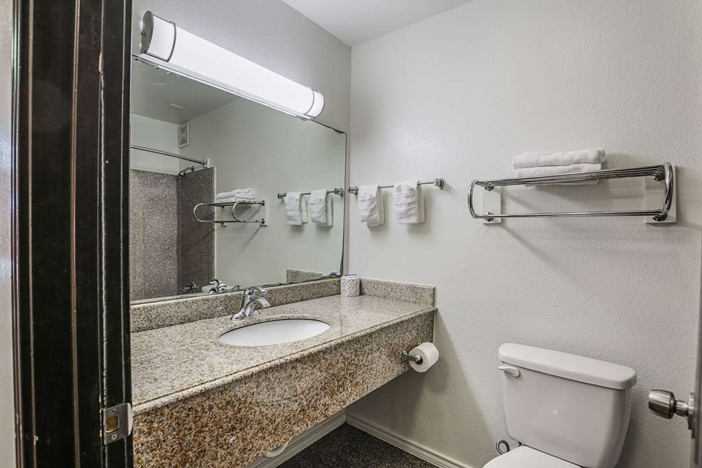 Motel 6 Pasadena TX - photo 23