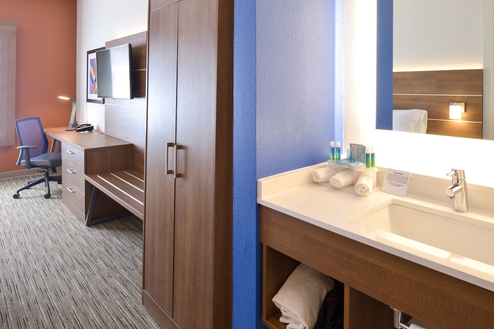 Holiday Inn Express Glenwood Springs - photo 11