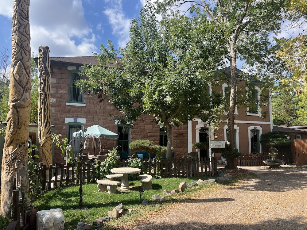 Cliff House Lodge B&B - photo 104