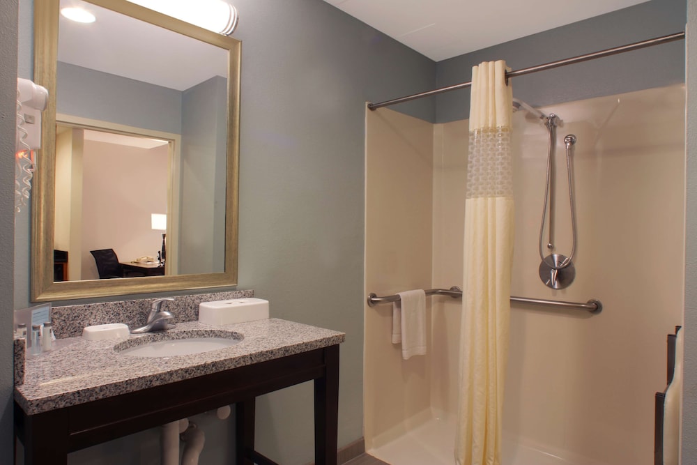 Hampton Inn & Suites Port St. Lucie West - photo 13