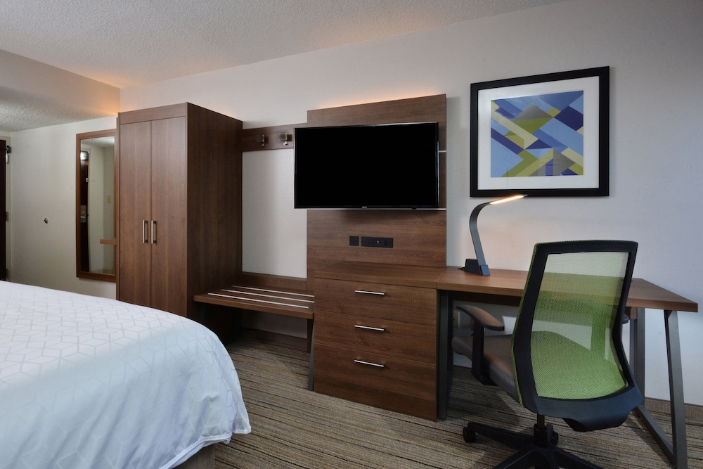 Holiday Inn Express Durham by IHG - photo 11