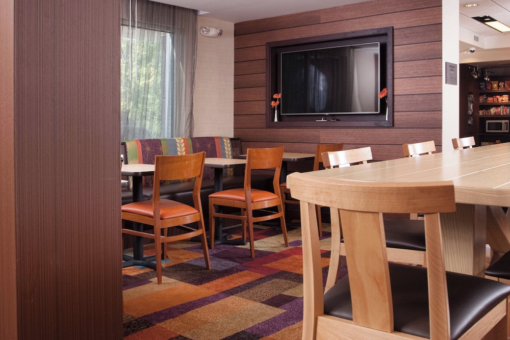 Fairfield Inn by Marriott Greenville Spartanburg Airport - photo 25