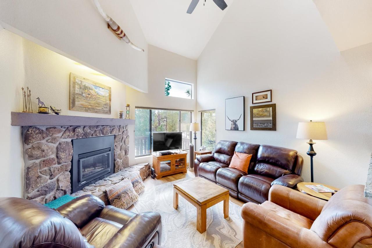 Whispering Pines Retreat - last minute hotel in Flagstaff