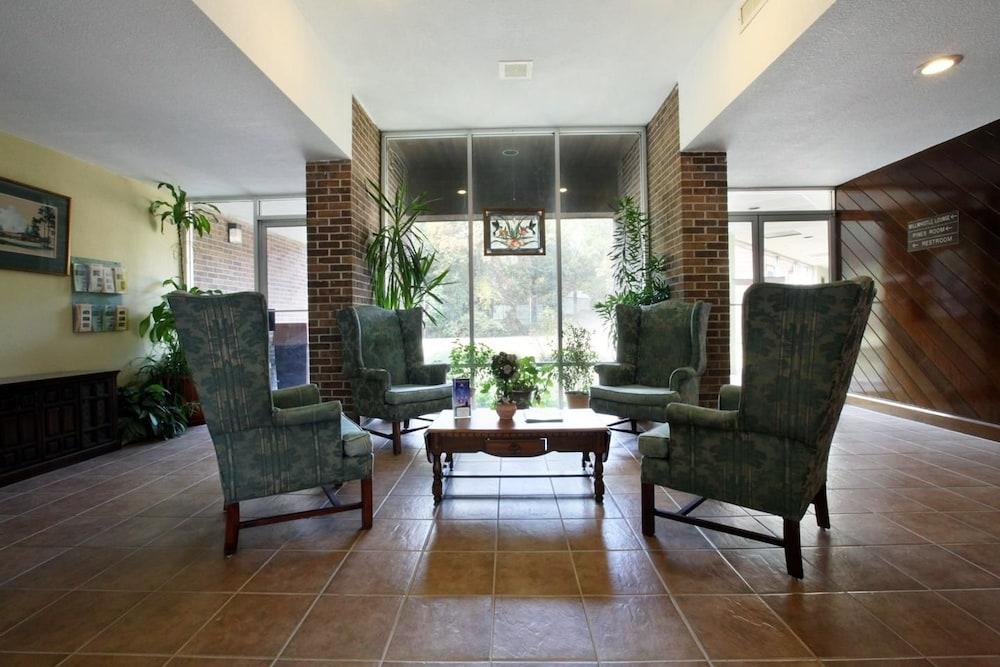 Americas Best Value Inn Crossett - photo 19